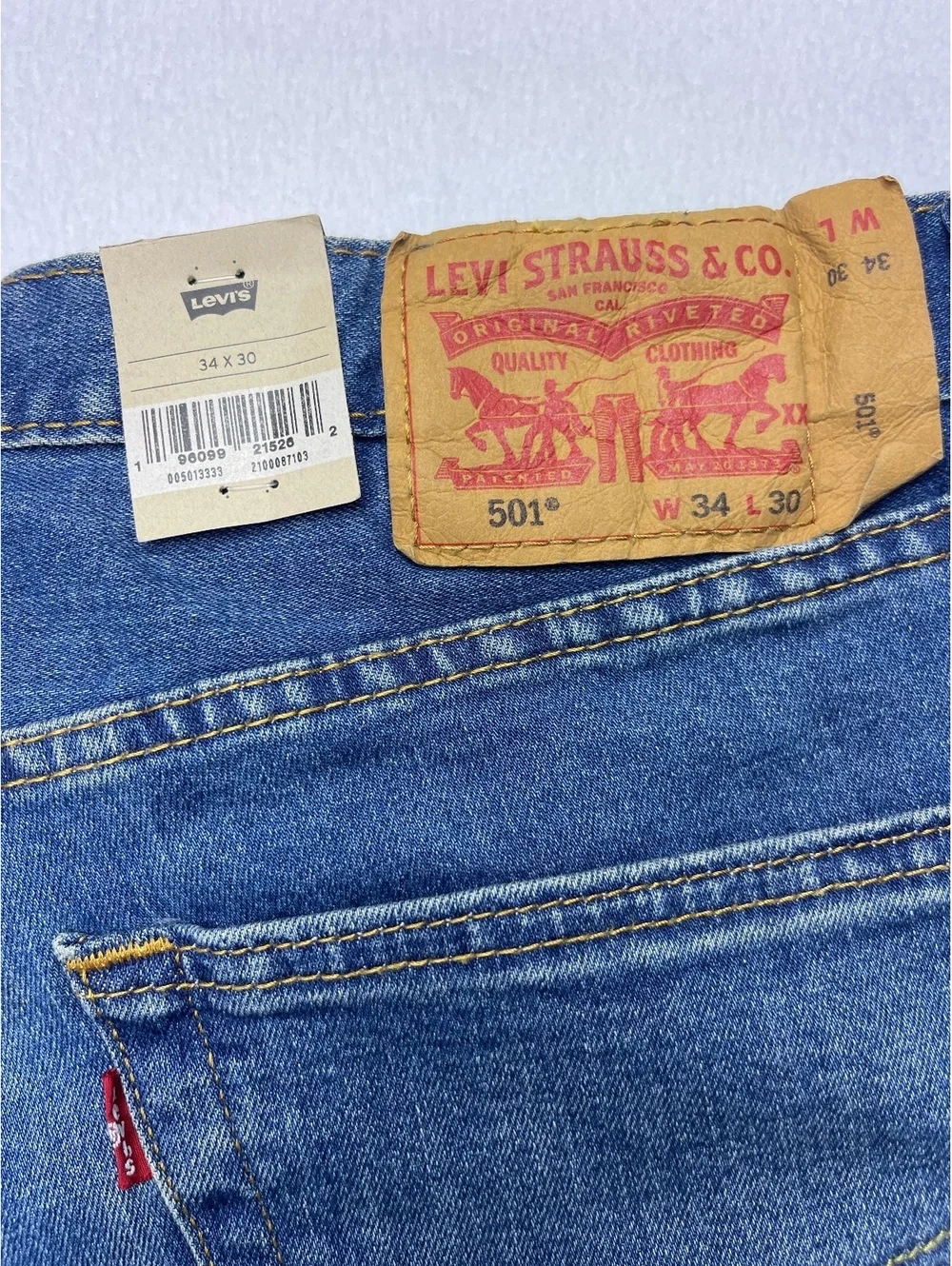 Levi's 501 Men's Classic Fit Blue Denim Jeans Size 34x30